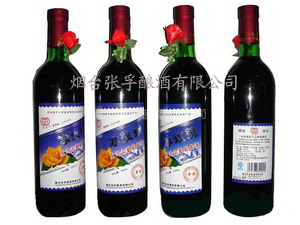 冰玫瑰葡萄酒 三鞭酒;特制三鞭酒;张孚特制三鞭酒;干红;张孚干红;张孚酿酒; 烟台张孚酿酒有限公司