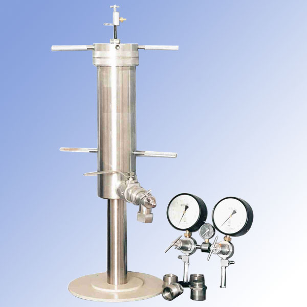 QD-2型堵漏材料实验仪 青岛石油仪器;青岛石油仪器;青岛石油仪器;现场分析仪;电子密度计;液体密度计;旋转粘度计;漏斗测试架;马氏漏斗粘度计;自吸循环式配浆机;增力电动搅拌器;高温高压滤失仪; 青岛泰峰石油仪器有限公司